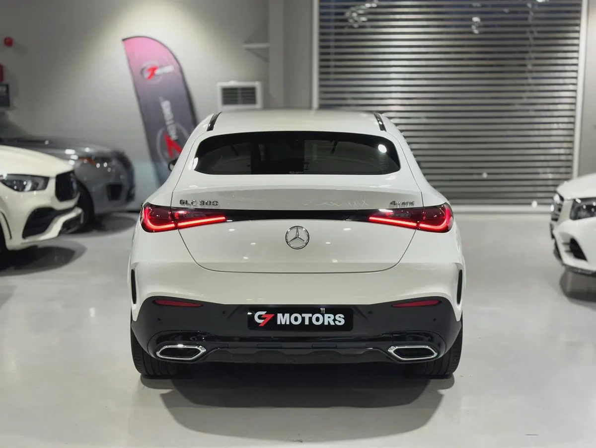 Mercedes-Benz GLC 300 AMG 4MATIC Coupé | 2024 | Full Option | Pristine Condition-4-4
