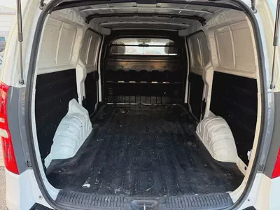 Hyundai H1 - 2021 GCC Specs, Absolutely Accident-Free
Original Paint-11