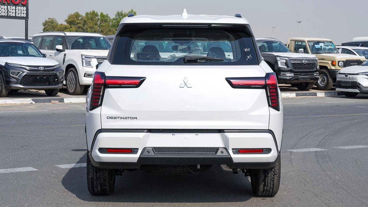 Mitsubishi Destinator Brand New 2026 Mitsubishi Destinator High Line 1.5L 7-Seater SUV GCC – Export Only-15-15