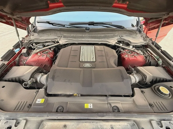 Range Rover Sport, 2017  American specs, in excellent condition,