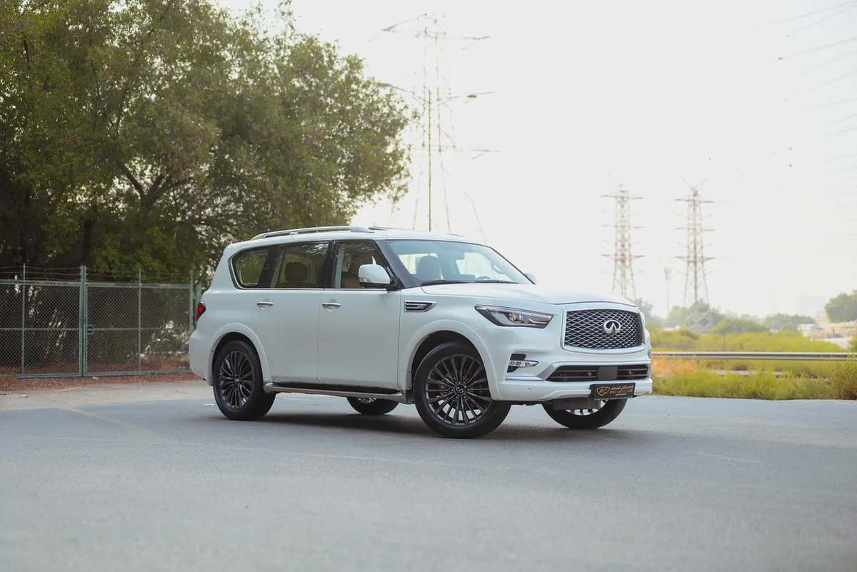 AED 2,585/Month | QX-80 Sensory | Free One Year Warranty | GCC Specs | REF#I60195