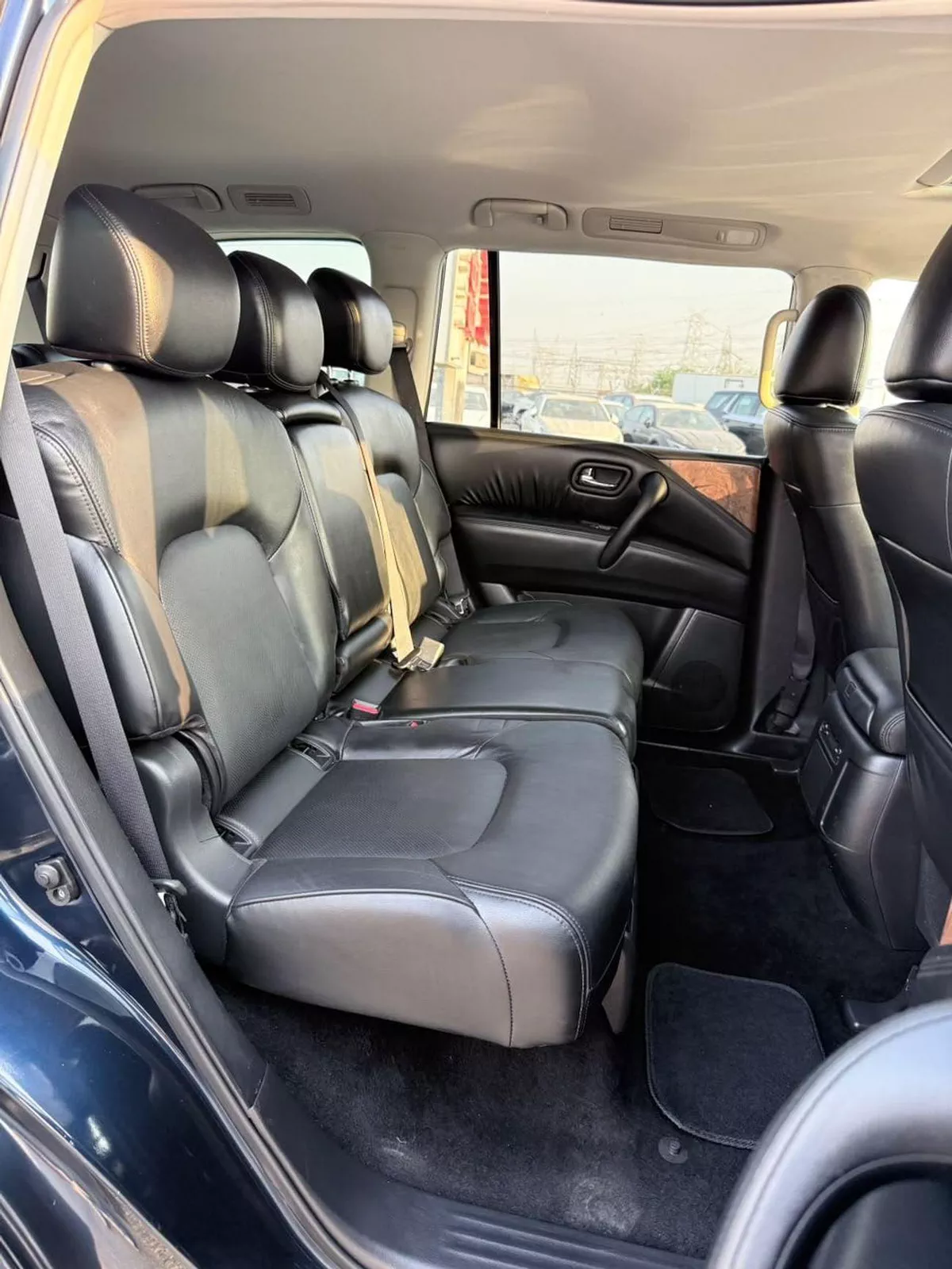 Nissan Armada SL Full option 2023-15-0
