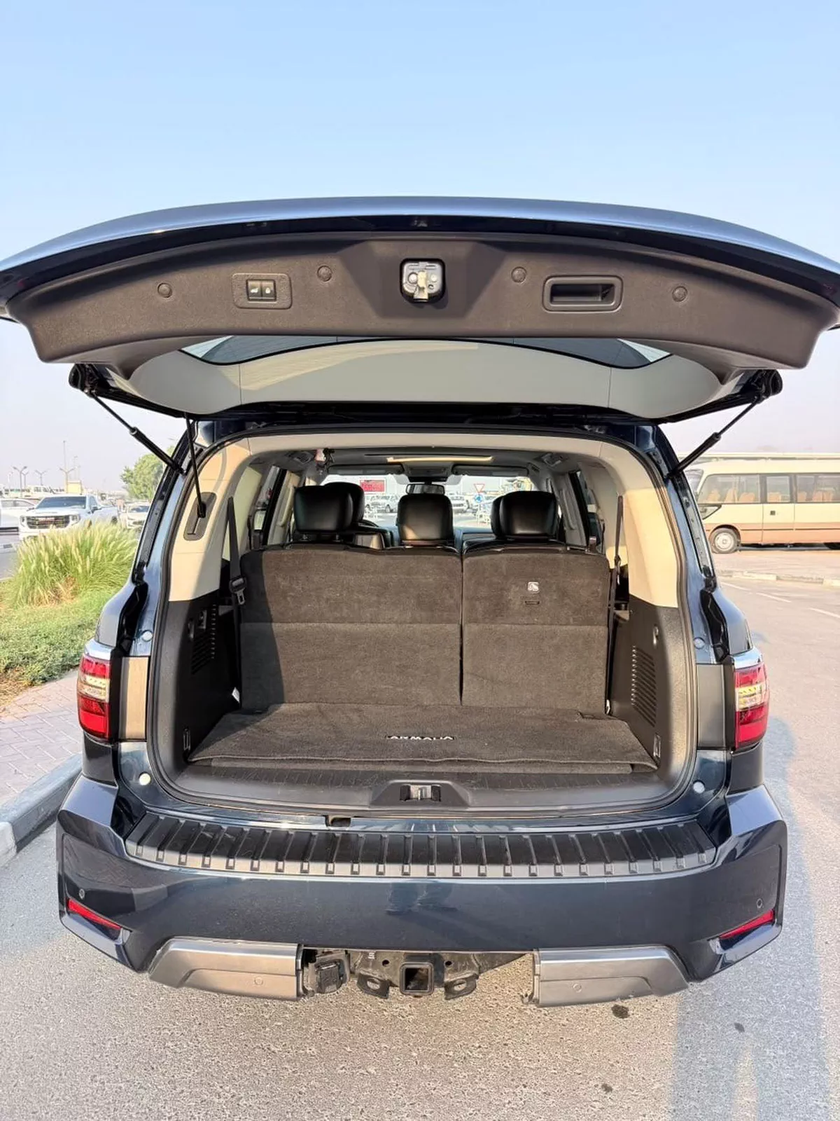 Nissan Armada SL Full option 2023-21-0