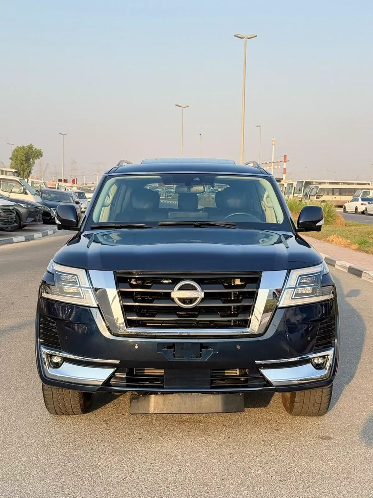 Nissan Armada SL Full option 2023-1-0