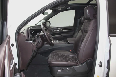 Escalade 6.2L Sport Platinum Bucket Seats-7