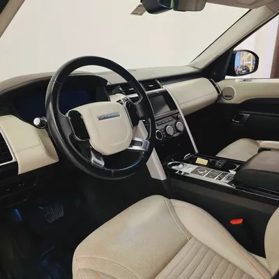 AED 1394 PM | LANDROVER DISCOVERY HSE 2019 | 7-SEATER | WELL MAINTAINED | 1 YEAR WARRANTY-9