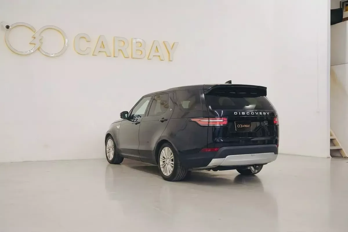 AED 1394 PM | LANDROVER DISCOVERY HSE 2019 | 7-SEATER | WELL MAINTAINED | 1 YEAR WARRANTY-6-6
