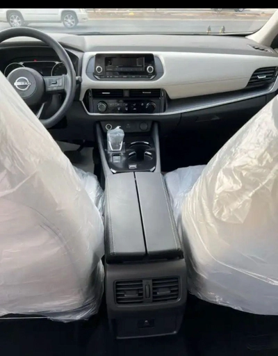 2026 Nissan X-Trail – Modern SUV 2.5 white beige-6
