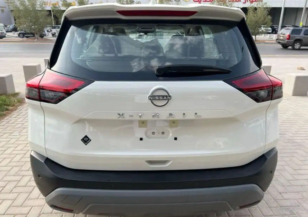 2026 Nissan X-Trail – Modern SUV 2.5 white beige-7-7