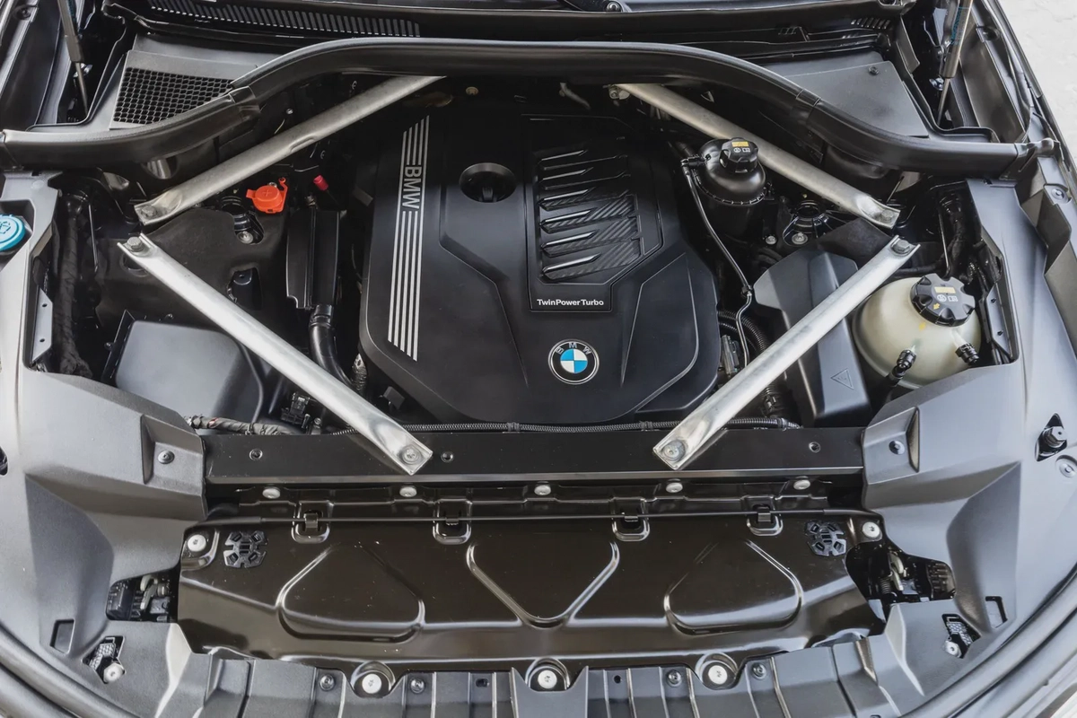 BMW X7 40 2020-11-11