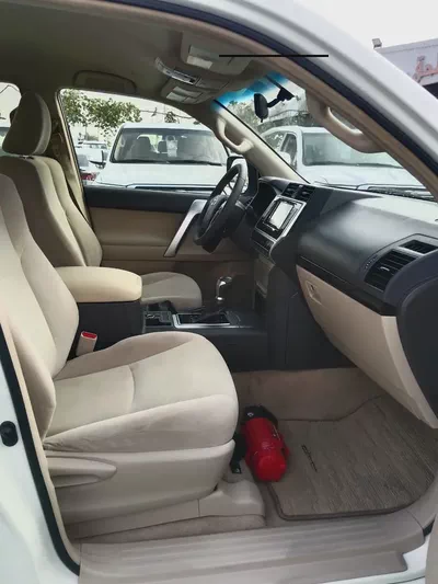 Toyota Prado GXR 2023 GCC Specs - Pristine Condition-5