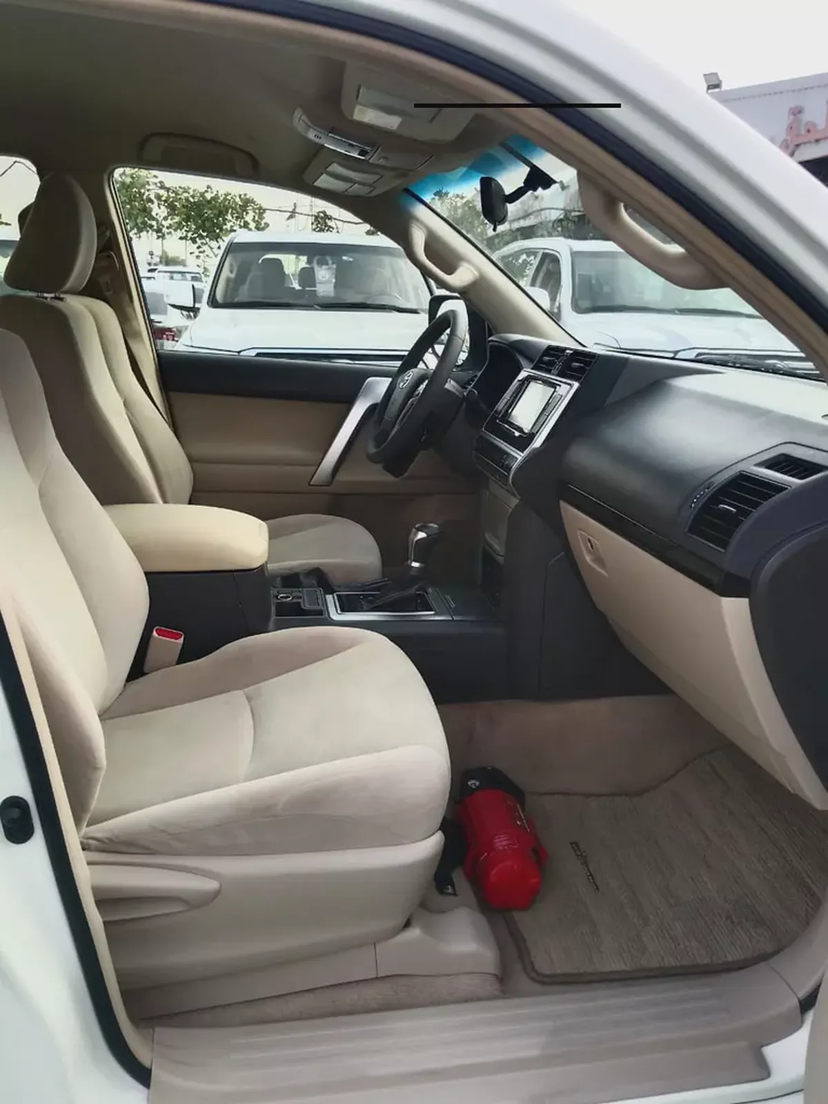 Toyota Prado GXR 2023 GCC Specs - Pristine Condition-5-5