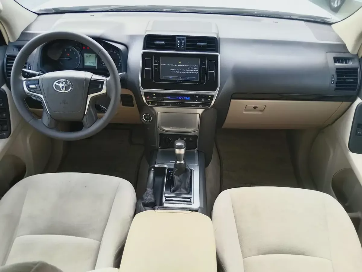 Toyota Prado GXR 2023 GCC Specs - Pristine Condition-7-7