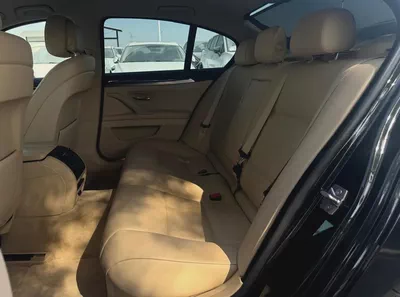 BMW 528i - 2010 - BLACK WITH BEIGE INTERIOR CLEAN CAR FRESH JAPAN IMPORT-10