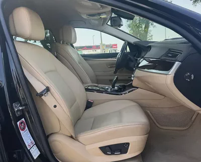 BMW 528i - 2010 - BLACK WITH BEIGE INTERIOR CLEAN CAR FRESH JAPAN IMPORT-11