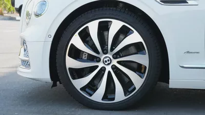 2024 Bentley Flying Spur Azure | European Specs | Brand New-6
