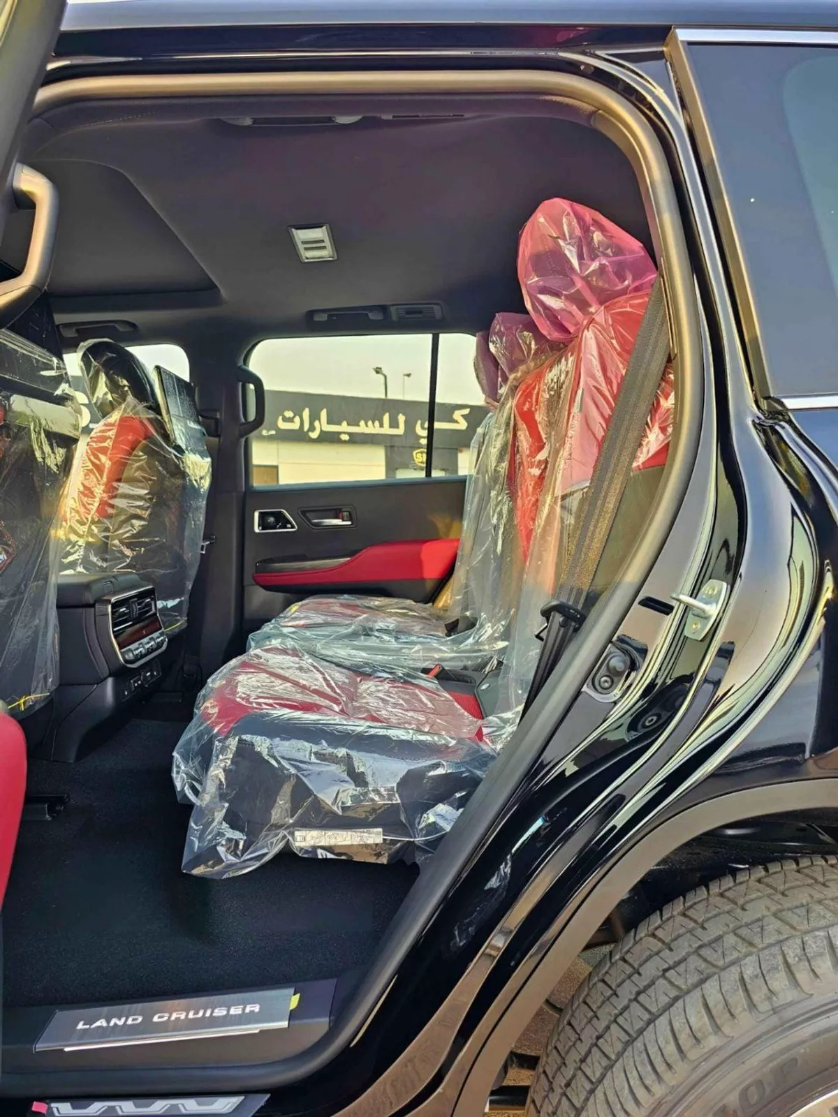 Toyota Land Cruiser VXR 3.3L DIESEL || PWR WITH MEMORY SEATS || HUD , RADAR | JBL SPEAKERS (CODE # LCDVXRHA)-14-0