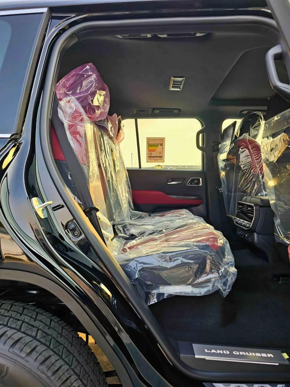 Toyota Land Cruiser VXR 3.3L DIESEL || PWR WITH MEMORY SEATS || HUD , RADAR | JBL SPEAKERS (CODE # LCDVXRHA)-15-0