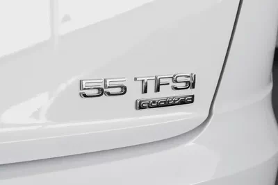 4,224 AED / 60 months | 0% DP | 2023 Audi Q8 55TFSi S-Line / Full Service History-15