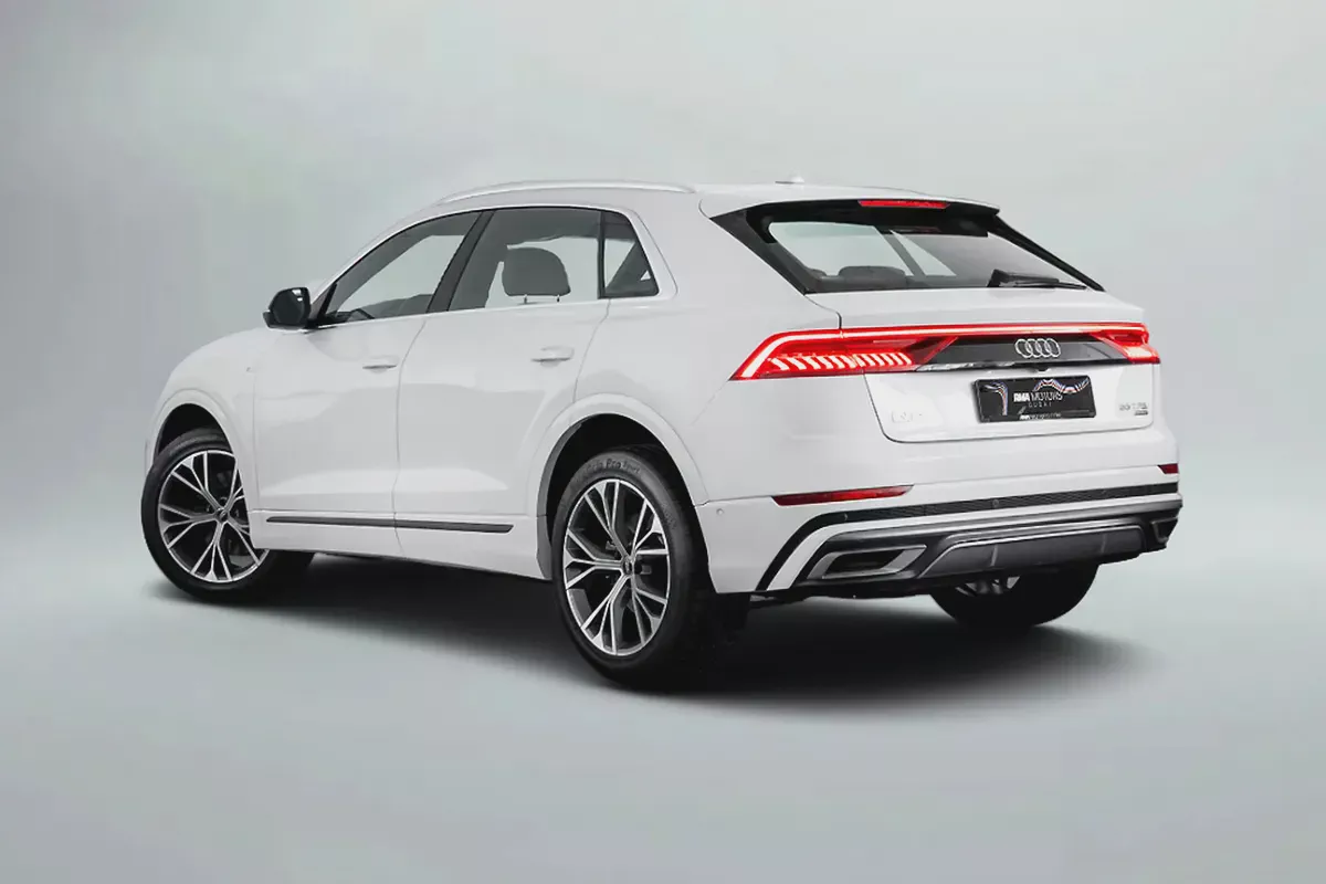 4,224 AED / 60 months | 0% DP | 2023 Audi Q8 55TFSi S-Line / Full Service History-1-1