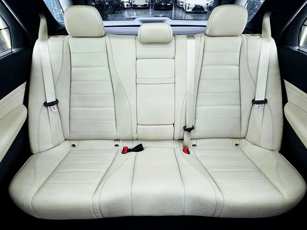 Mercedes-Benz GLE 450 2021 GCC specs for 220,000.00 AED