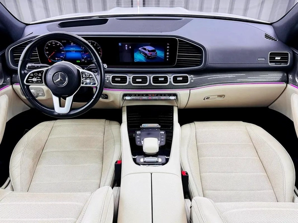Mercedes-Benz GLE 450 2021 GCC specs for 220,000.00 AED