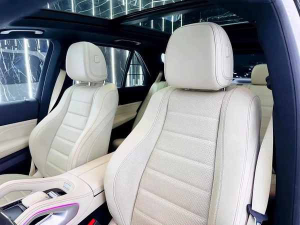 Mercedes-Benz GLE 450 2021 GCC specs for 220,000.00 AED
