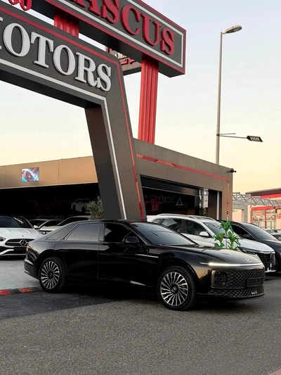 FOR SALE – 2025 Hyundai Azera (Korean Import)-9