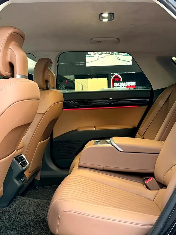 FOR SALE – 2025 Hyundai Azera (Korean Import)