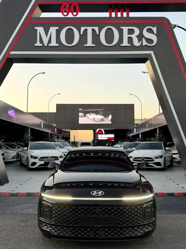 FOR SALE – 2025 Hyundai Azera (Korean Import)