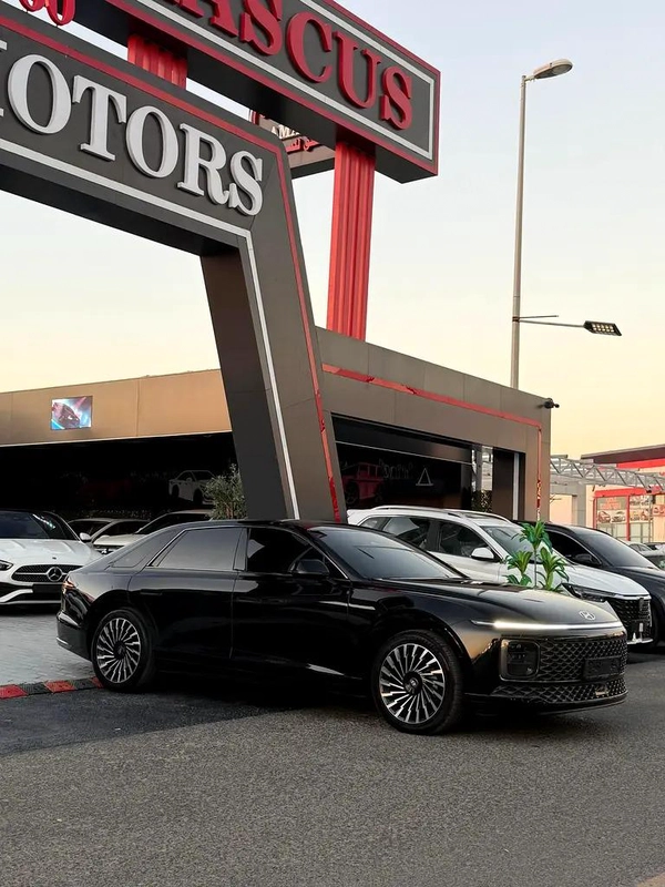 FOR SALE – 2025 Hyundai Azera (Korean Import)
