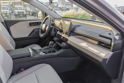 Toyota RAV4 LE | GCC Specs | Hybrid | V4 | FWD | 2026 (EXPORT)-18