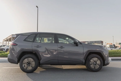 Toyota RAV4 LE | GCC Specs | Hybrid | V4 | FWD | 2026 (EXPORT)-6
