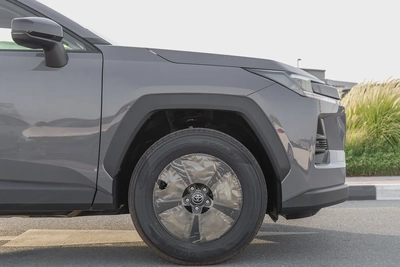 Toyota RAV4 LE | GCC Specs | Hybrid | V4 | FWD | 2026 (EXPORT)-7