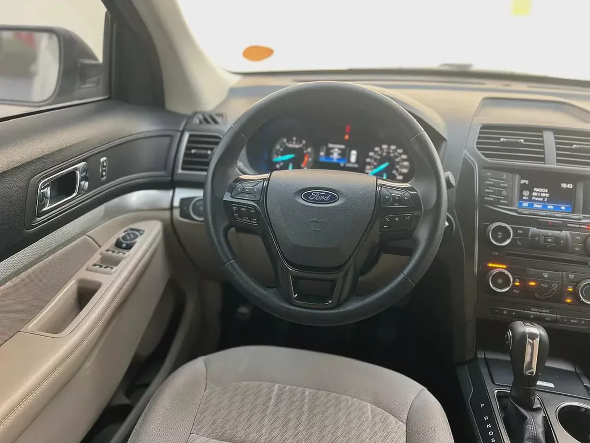 Ford Explorer Base 2018 GCC Specs-10-10