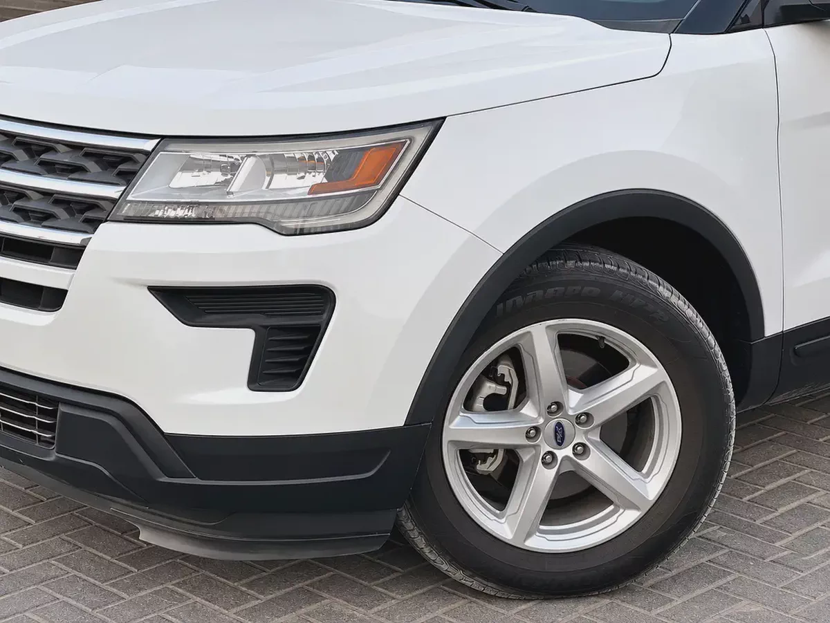 Ford Explorer Base 2018 GCC Specs-2-2