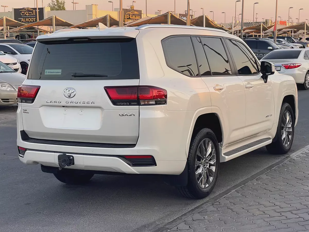 تويوتا لاند كلوزر توين تيربو Toyota Land Cruiser 2024 GXR GCC Specs - Brand New-5-5