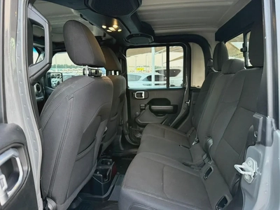Jeep gladiator sport S fully loaded with amazing condition-7