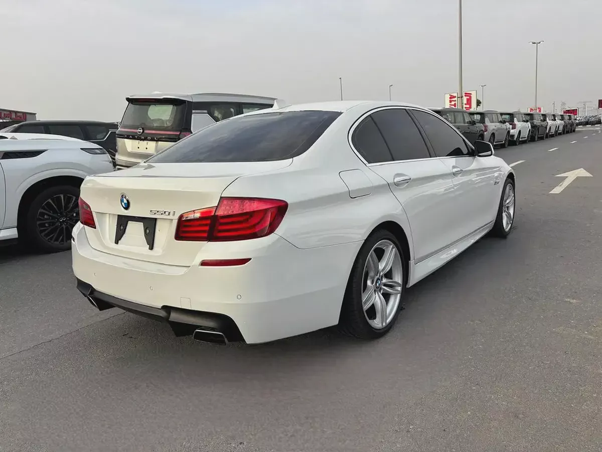 2011 - BMW 550I - JAPANES SPECS - ONLY 93,000 KM-5-5