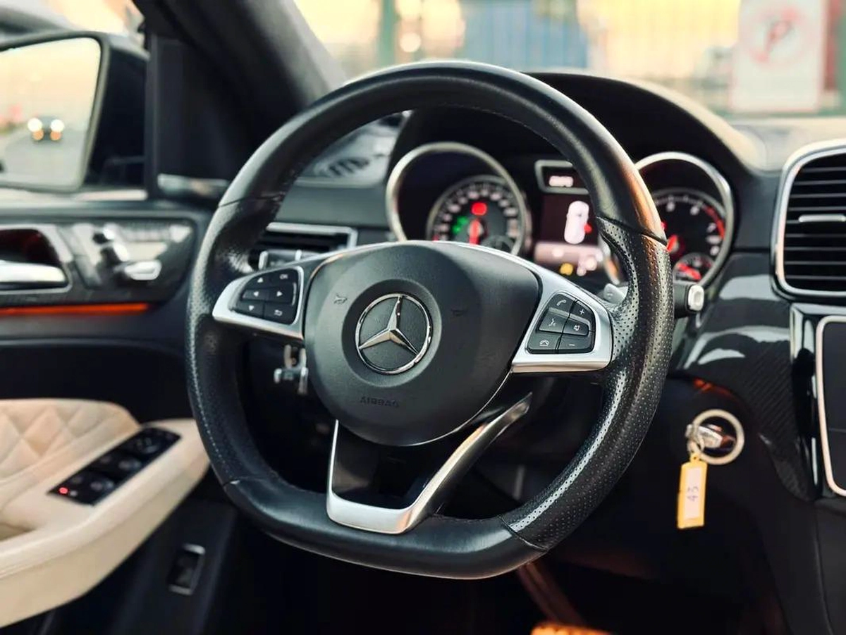 BENZ GLE43 AMG | 2017 | LOW MILEAGE 42000KM DONE | FRESH JAPAN IMPORT