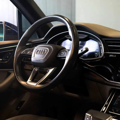 AED 3,065 P.M • 0% Downpayment • Audi Q7 55TFSI S-Line • Agency Warranty-1