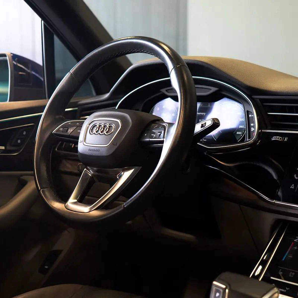 AED 3,065 P.M • 0% Downpayment • Audi Q7 55TFSI S-Line • Agency Warranty-1-1