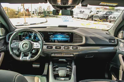 2022 - BENZ GLE63 S AMG - SUPER CLEAN - LIKE NEW - ONLY 35,000 KM-9