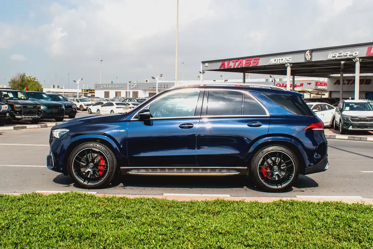 2022 - BENZ GLE63 S AMG - SUPER CLEAN - LIKE NEW - ONLY 35,000 KM-4-4