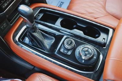 Nissan Patrol LE Platinum 2020 GCC Specs-13