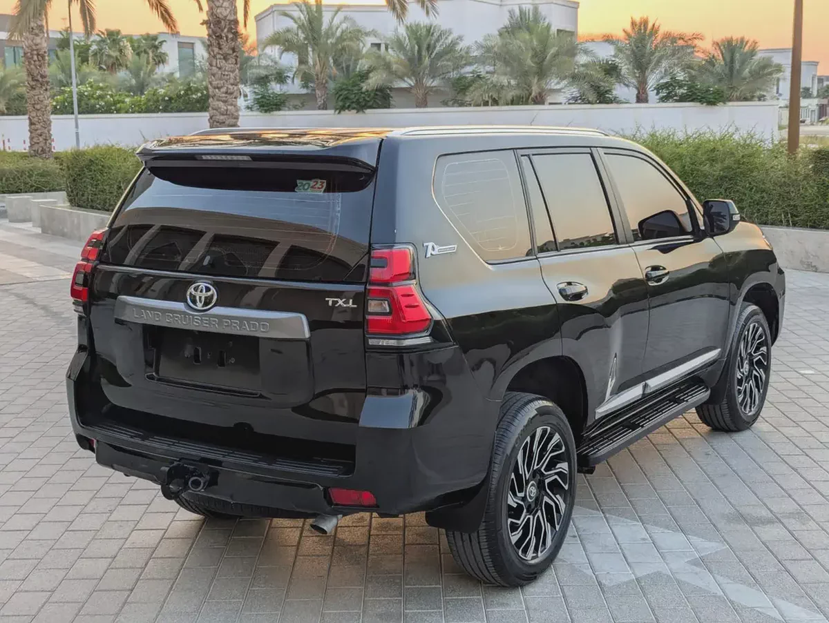 2023 Toyota Land Cruiser Prado TXL | 2.7L V4 | GCC Specs | Excellent Condition | 4WD-4-4
