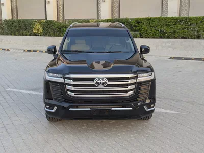 Toyota Land Cruiser GXR 2019 Facelifted 2025 | V6 4.0L | GCC Specs | Full Option | Excellent Conditi-2