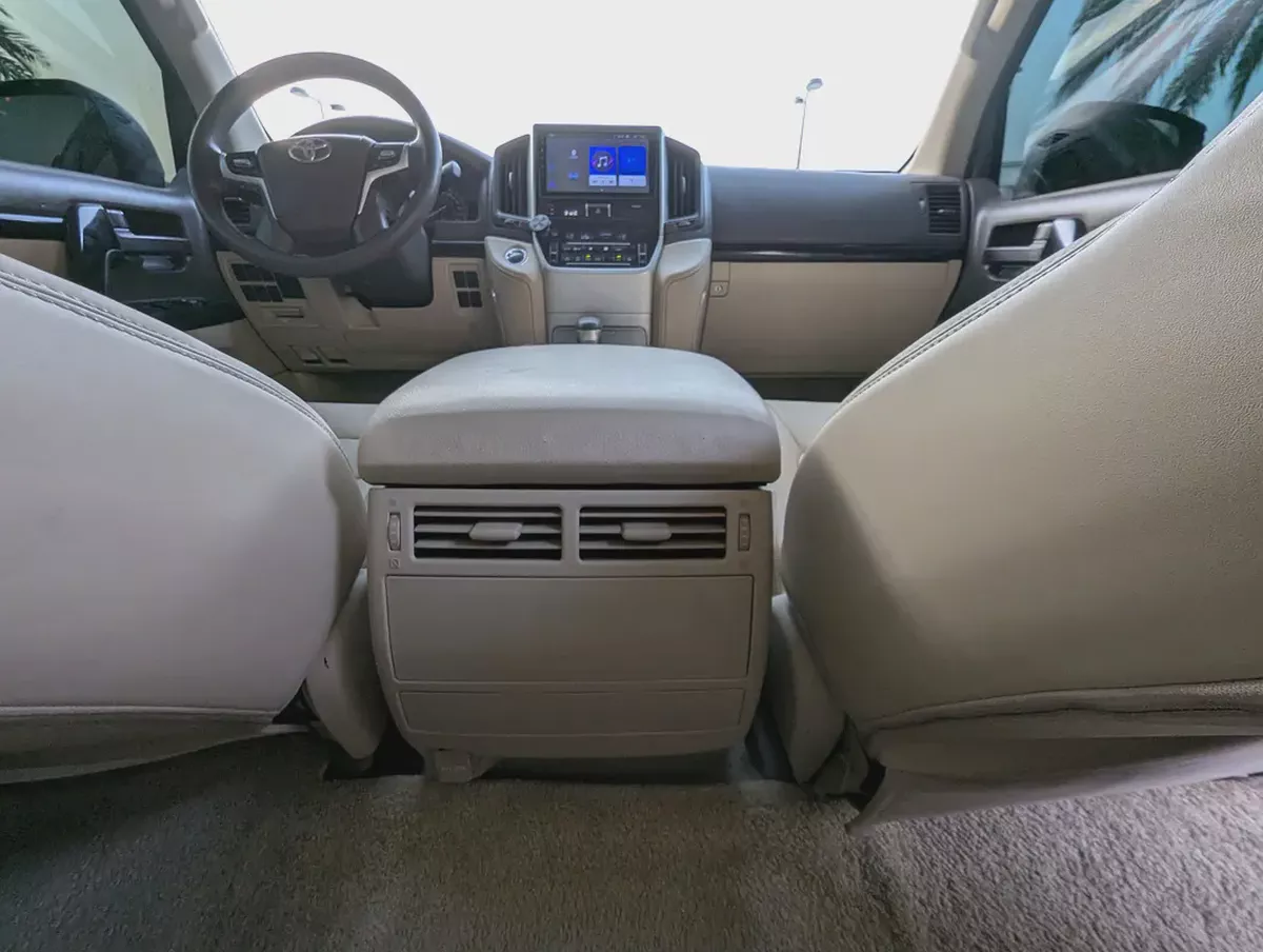 Toyota Land Cruiser GXR 2019 Facelifted 2025 | V6 4.0L | GCC Specs | Full Option | Excellent Conditi-15-15