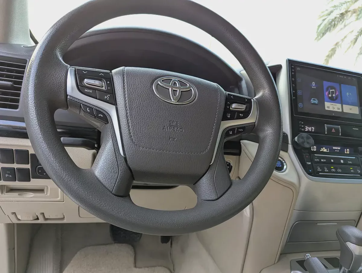 Toyota Land Cruiser GXR 2019 Facelifted 2025 | V6 4.0L | GCC Specs | Full Option | Excellent Conditi-18-18