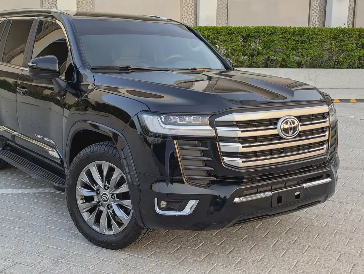 Toyota Land Cruiser GXR 2019 Facelifted 2025 | V6 4.0L | GCC Specs | Full Option | Excellent Conditi-8-8